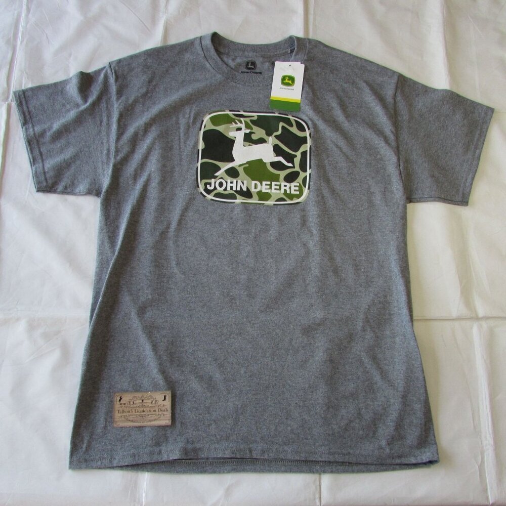 John Deere Men's LG Short Sleeve Camo Logo Graphic T-Shirt Charcoal